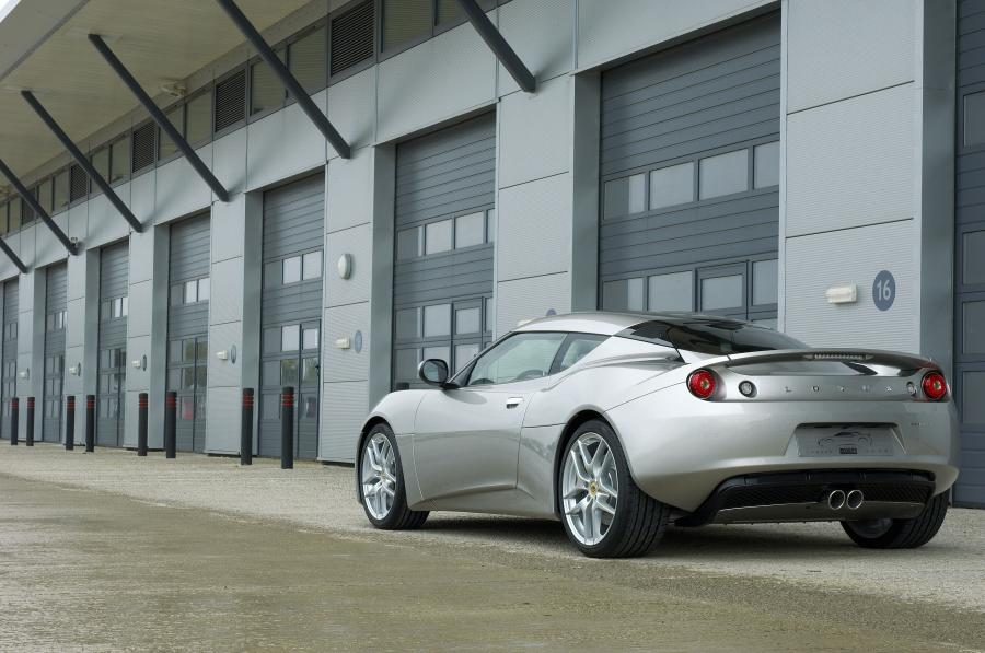  Lotus Evora 2009 года  (фото 9 из 26)